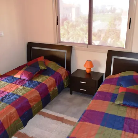 Apartment Kings Ca2 *