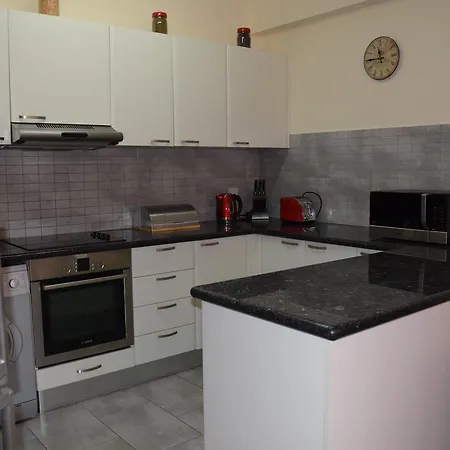 Kings Ca2 Apartment *
