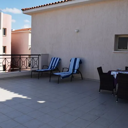 Kings Ca2 Apartment Paphos